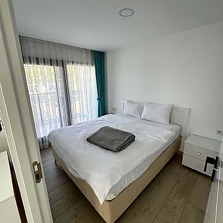 Sahil Sitesi - Guelluek * Bodrum